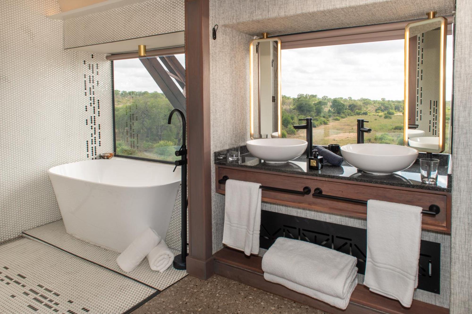 Kruger Shalati - Train on The Bridge&Garden Suites Skukuza Exterior foto